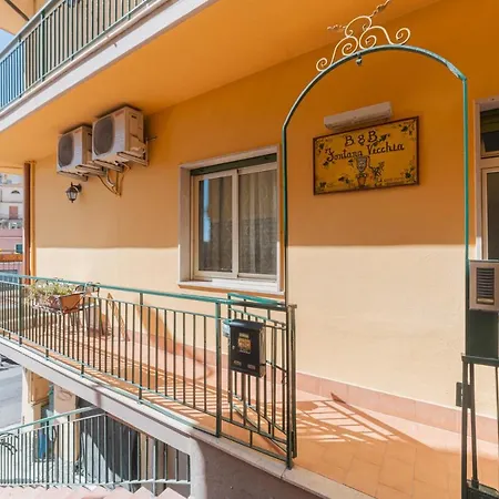 Fontana Vecchia 타오르미나